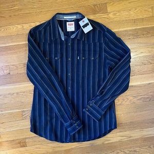 Slim Fit Levis Button Down with Snap Buttons